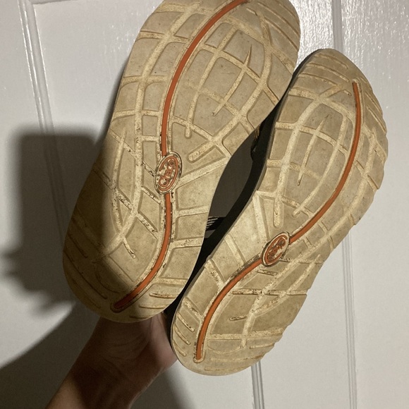 Chacos - Picture 2 of 3